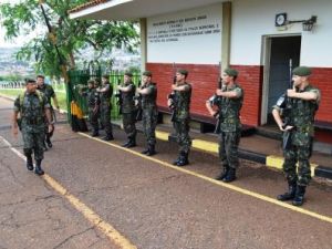 2015 - Nov - Visita do Comandante Militar do Planalto